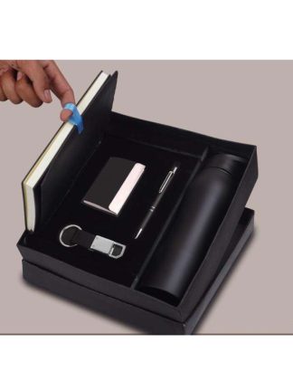 Compact 5 Pc Black Gift Set